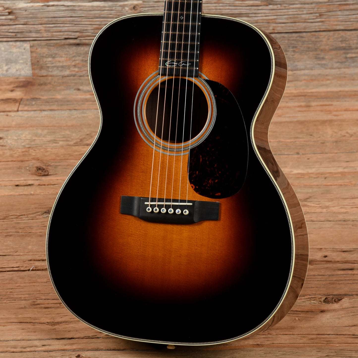 Martin 000-28EC Eric Clapton Sunburst 2015 Acoustic Guitars / OM and Auditorium