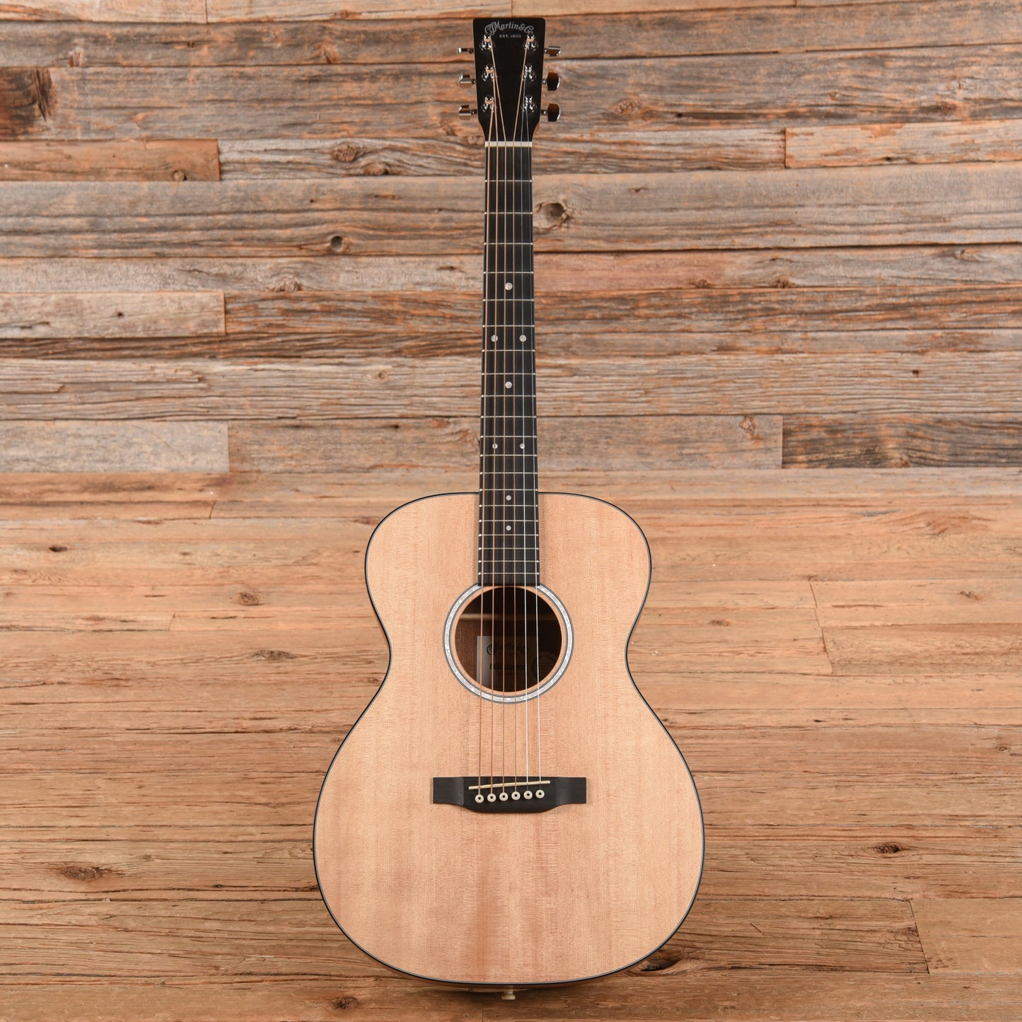 Martin 000 Jr-10 Natural 2024 Acoustic Guitars / OM and Auditorium