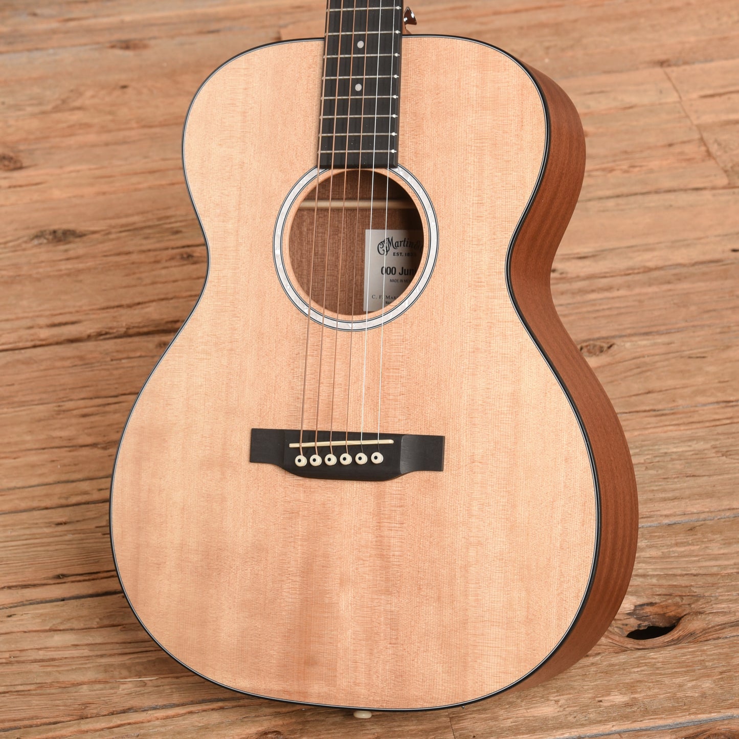 Martin 000 Jr-10 Natural 2024 Acoustic Guitars / OM and Auditorium