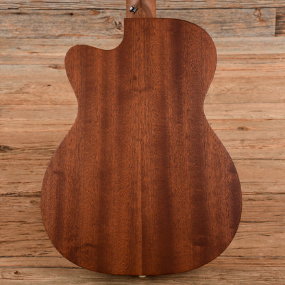 Martin 000JR-10E Natural Acoustic Guitars / OM and Auditorium