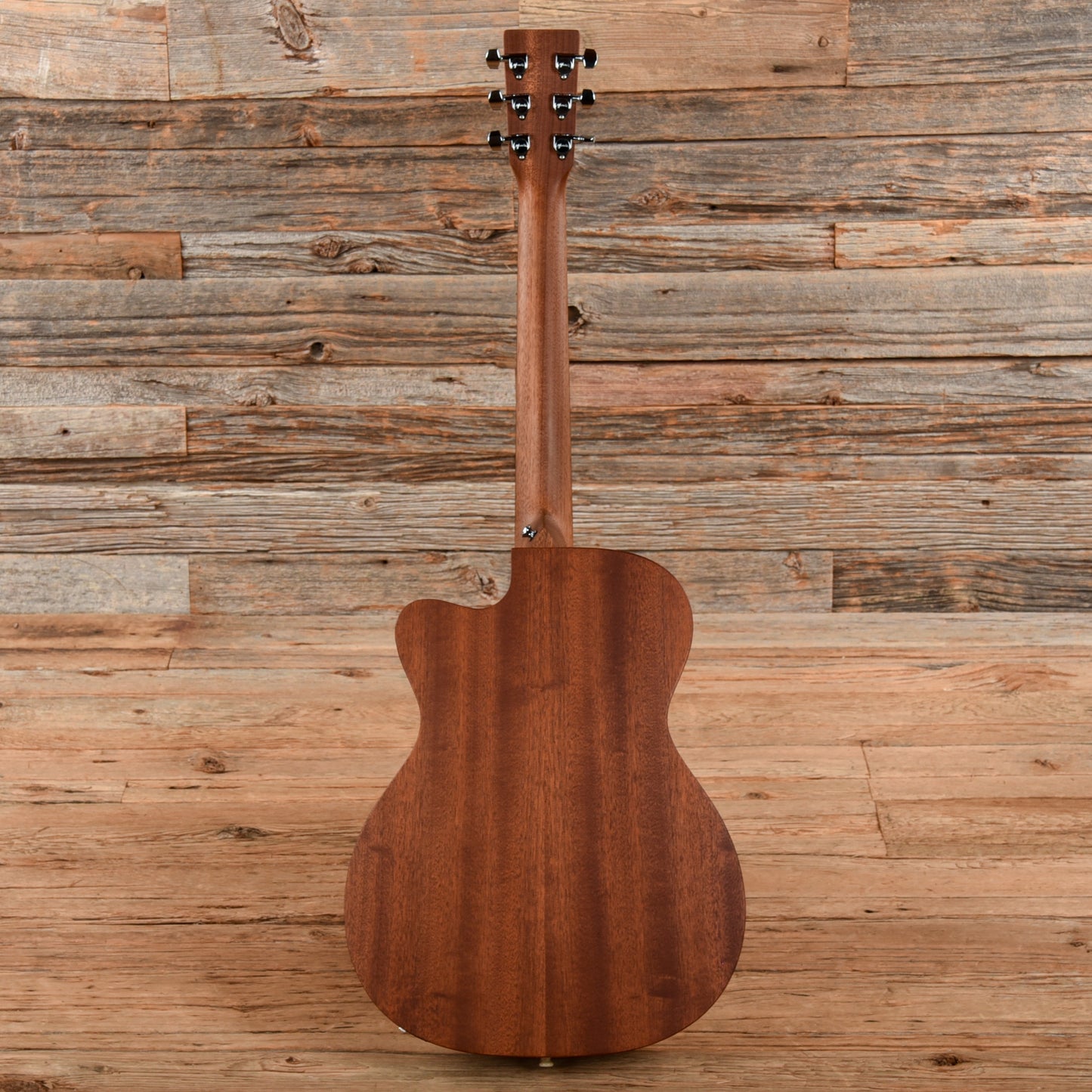 Martin 000JR-10E Natural Acoustic Guitars / OM and Auditorium
