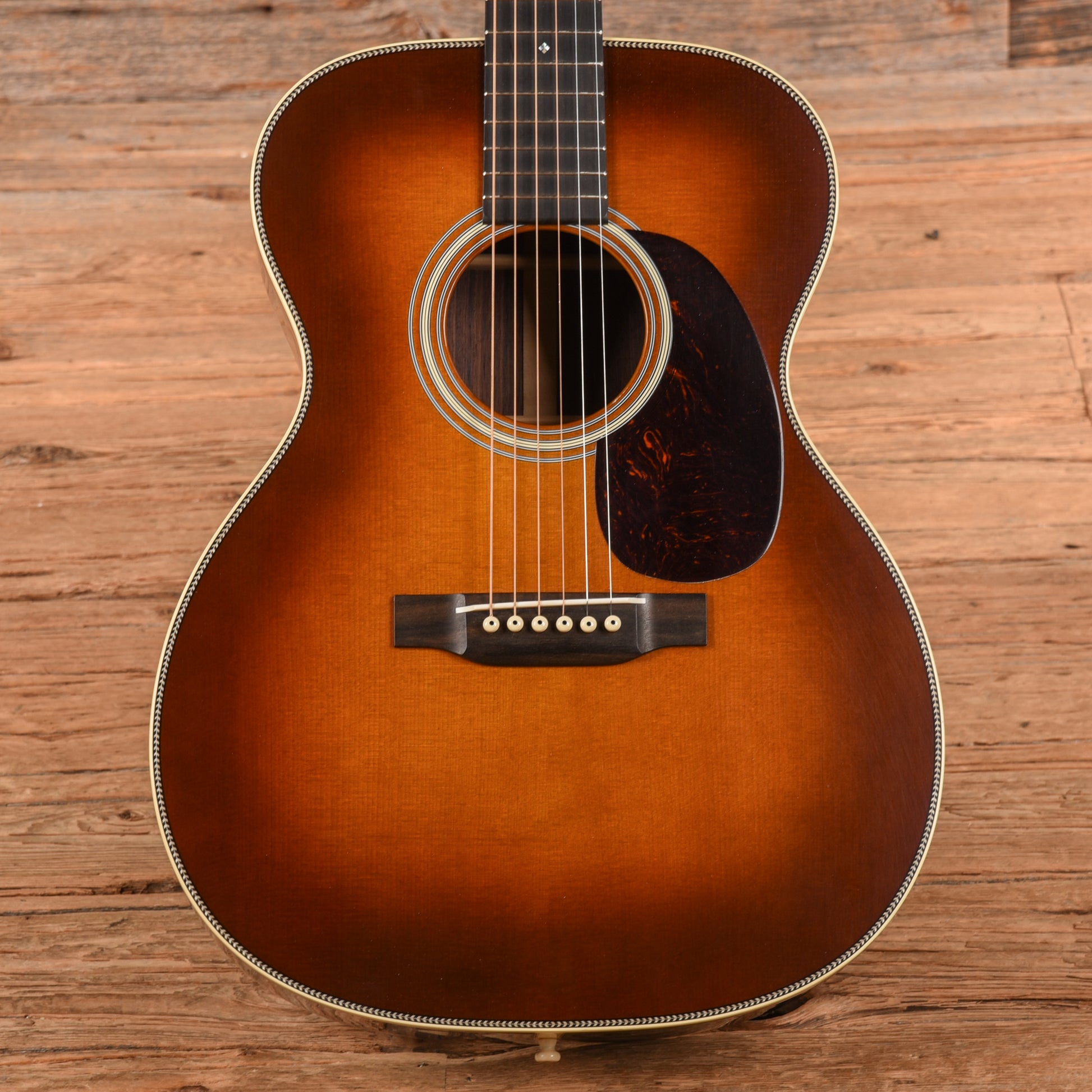 Martin Custom 000-28 Authentic 1937 Sunburst Acoustic Guitars / OM and Auditorium