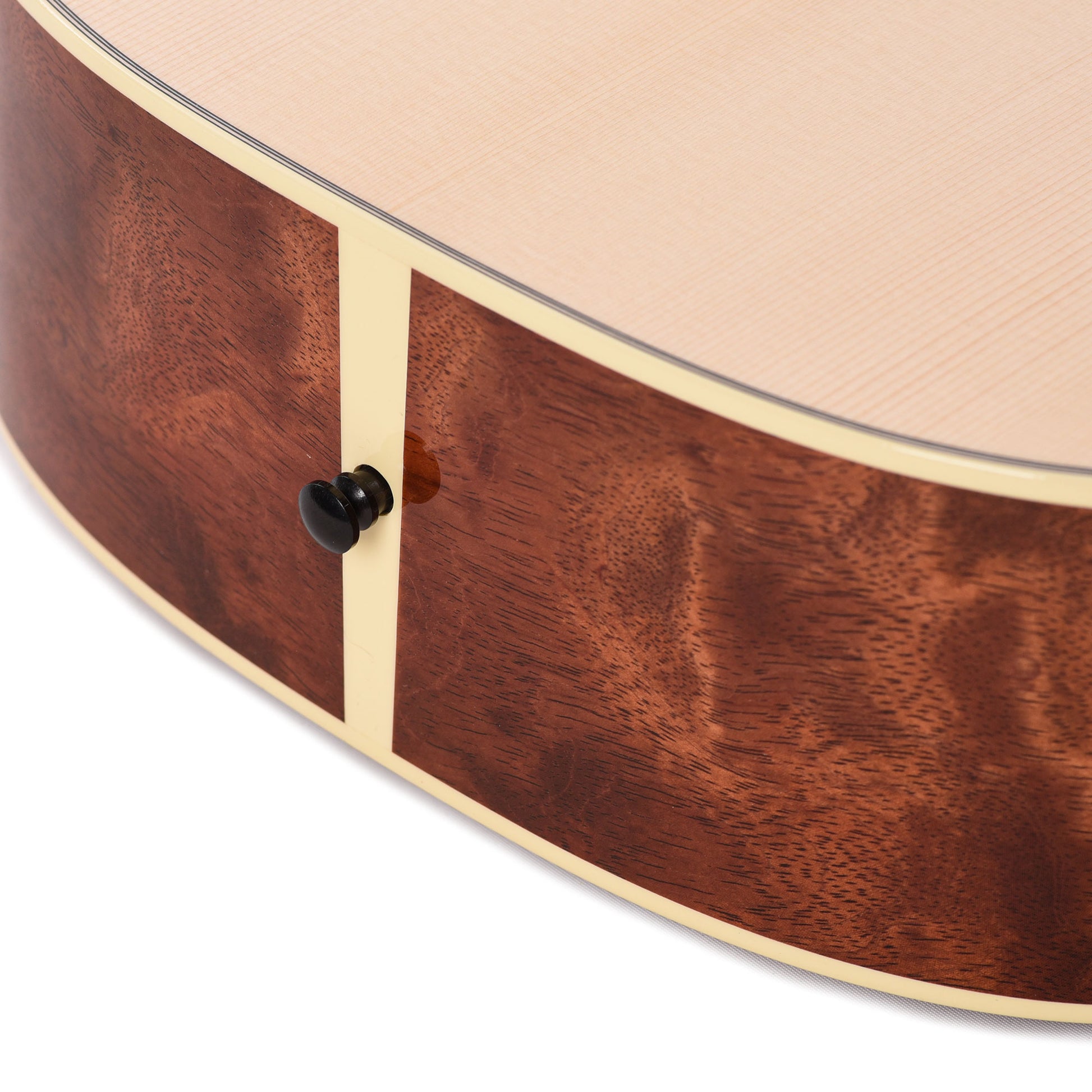 Martin Custom Shop 0-28 Style Concert High Altitude Swiss Spruce/Quilted Bubinga Natural Acoustic Guitars / OM and Auditorium