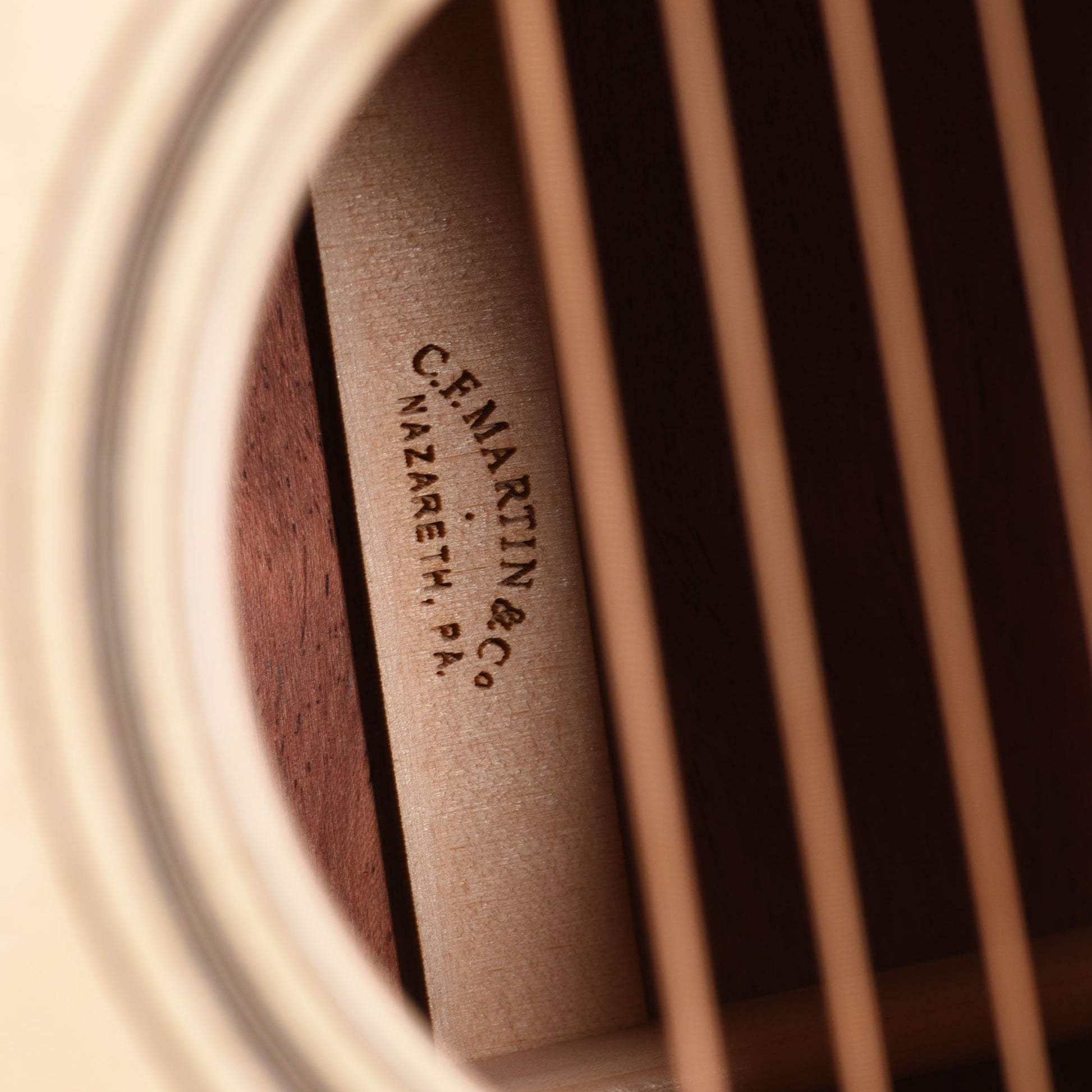 Martin Custom Shop 0-28 Style Concert High Altitude Swiss Spruce/Quilted Bubinga Natural Acoustic Guitars / OM and Auditorium