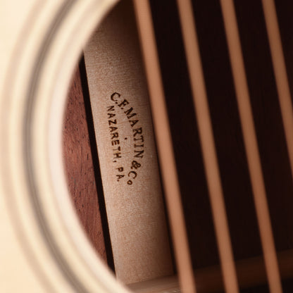 Martin Custom Shop 0-28 Style Concert High Altitude Swiss Spruce/Quilted Bubinga Natural Acoustic Guitars / OM and Auditorium