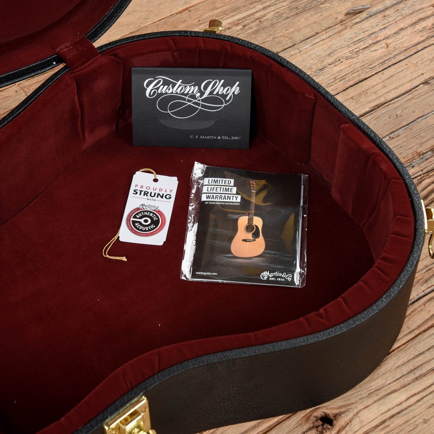 Martin Custom Shop OM Empire Authentic Natural 2022 Acoustic Guitars / OM and Auditorium