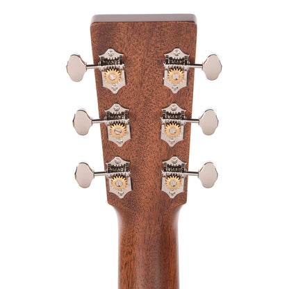 Martin GPC-16E Sitka Spruce/Mahogany Satin Natural Acoustic Guitars / OM and Auditorium