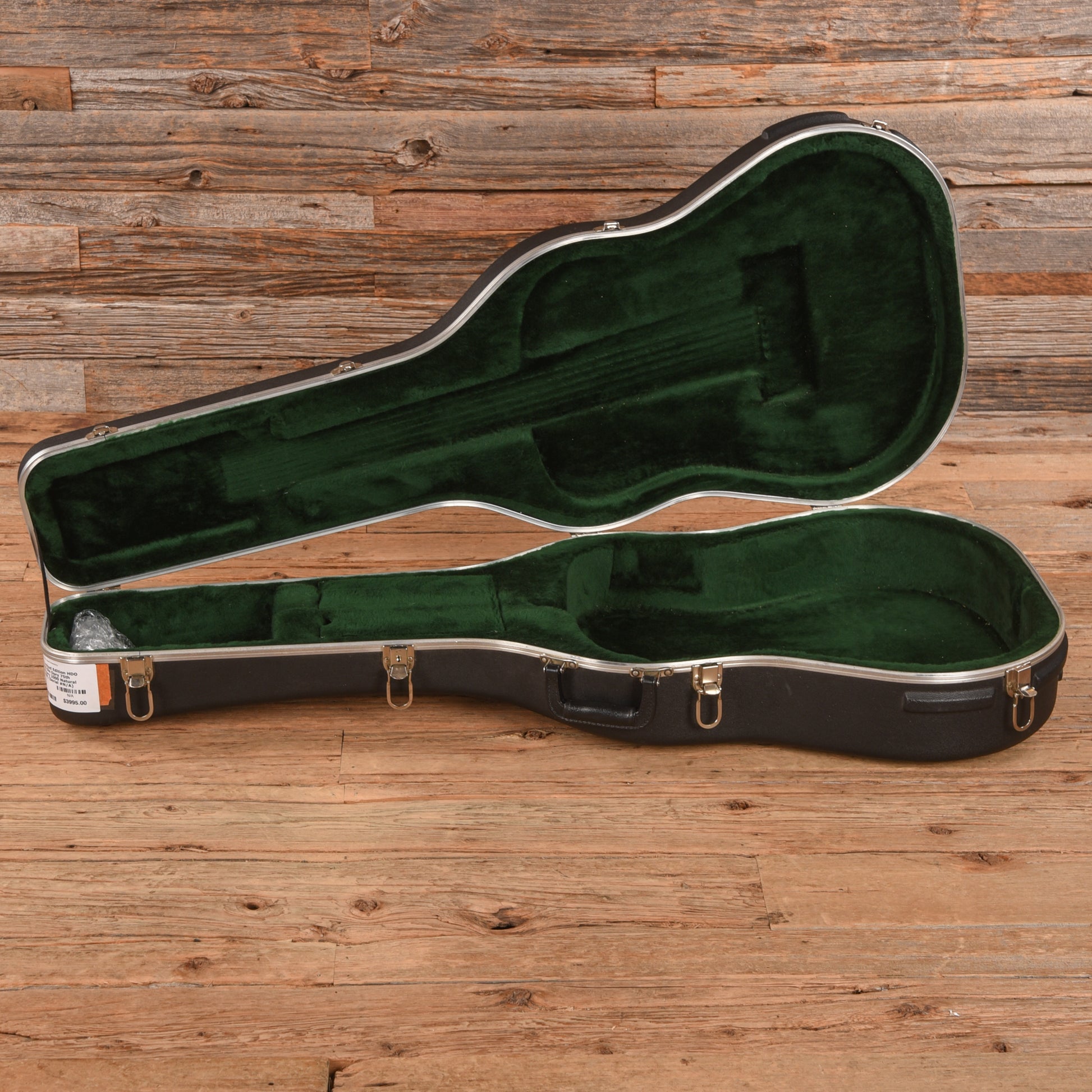 Martin Limited Edition HDO Grand Ole Opry 75th Anniversary Natural 2000 Acoustic Guitars / OM and Auditorium
