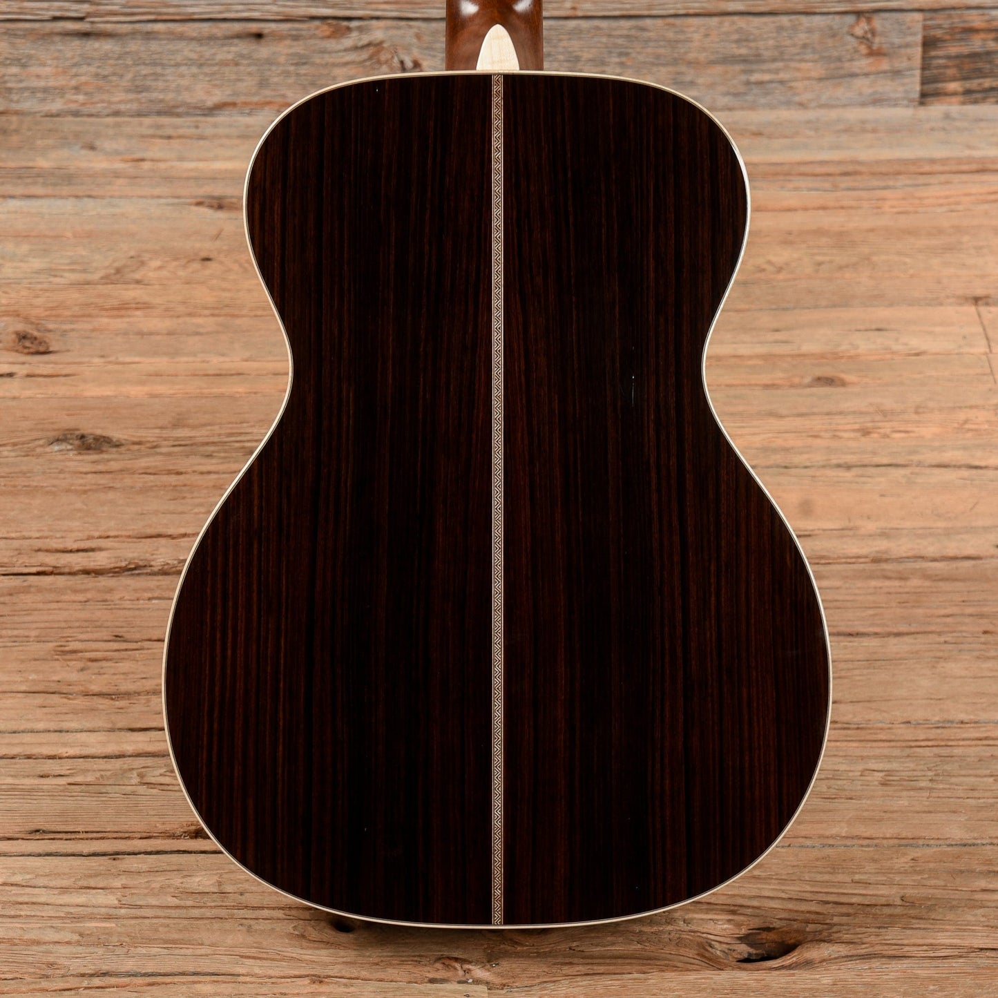 Martin OM-28 Modern Deluxe Acoustic Guitars / OM and Auditorium