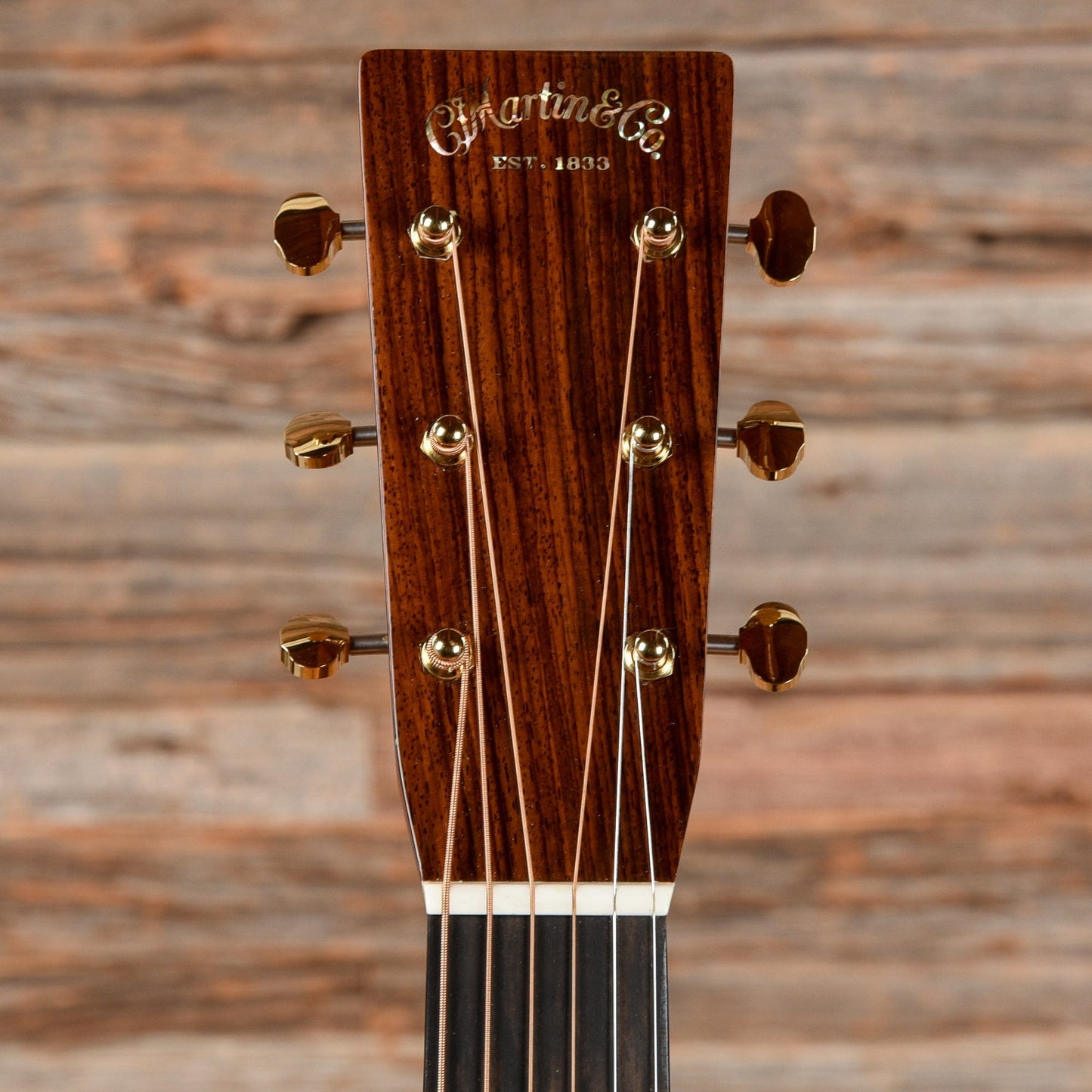 Martin OM-28 Modern Deluxe Acoustic Guitars / OM and Auditorium