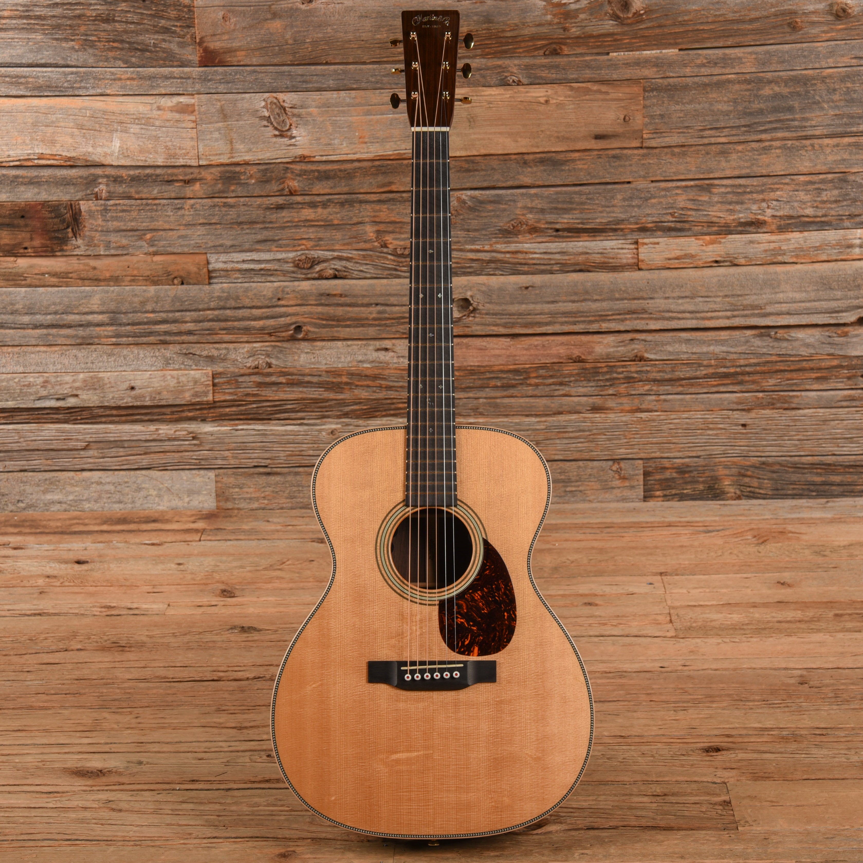 Martin OM-28 Modern Deluxe Sitka Spruce / Rosewood OM Natural 2021 Acoustic Guitars / OM and Auditorium