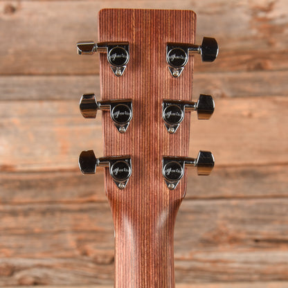 Martin OMC-1E Natural 2010 Acoustic Guitars / OM and Auditorium