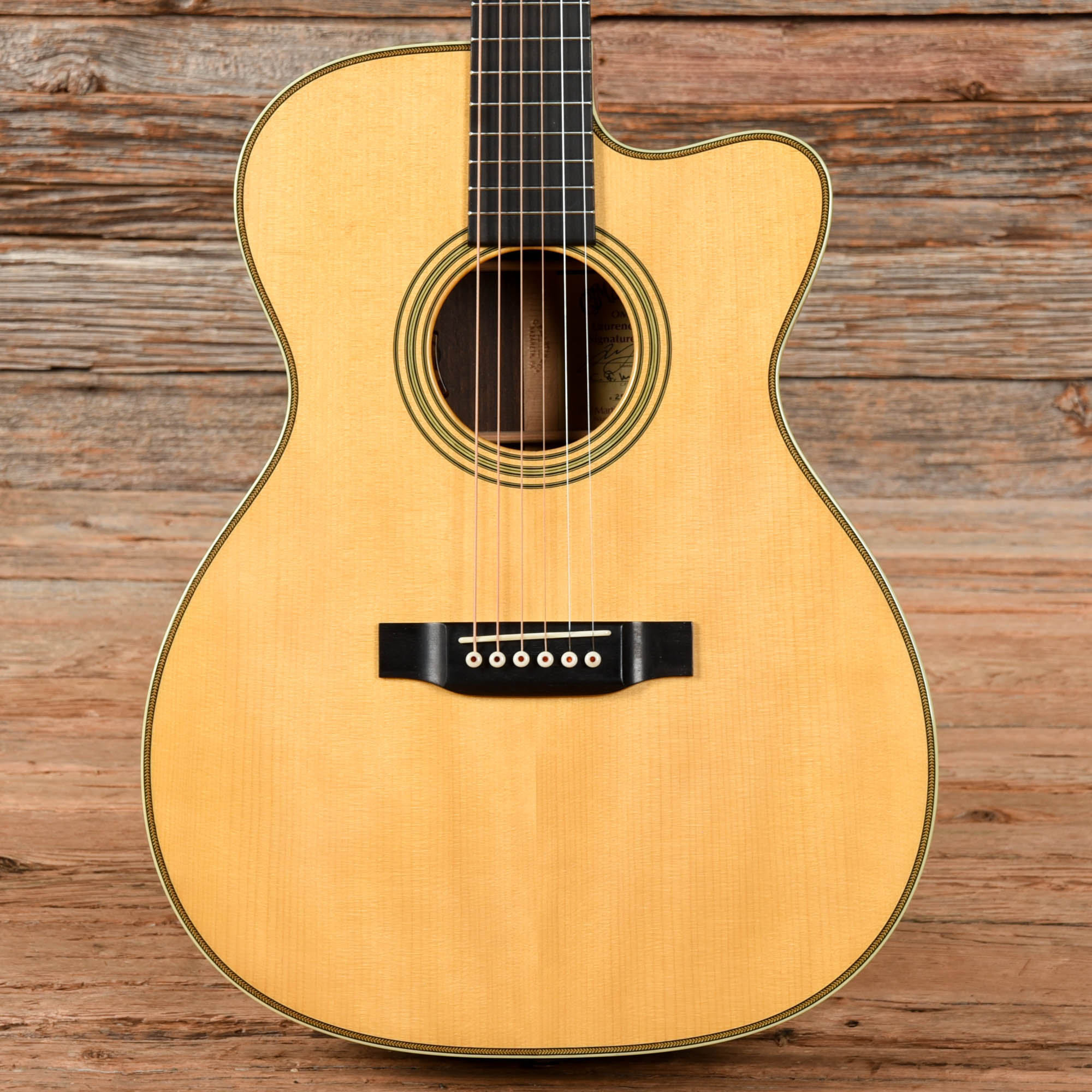 Martin OMC-28 Laurence Juber Custom Edition Natural 2004 Acoustic Guitars / OM and Auditorium