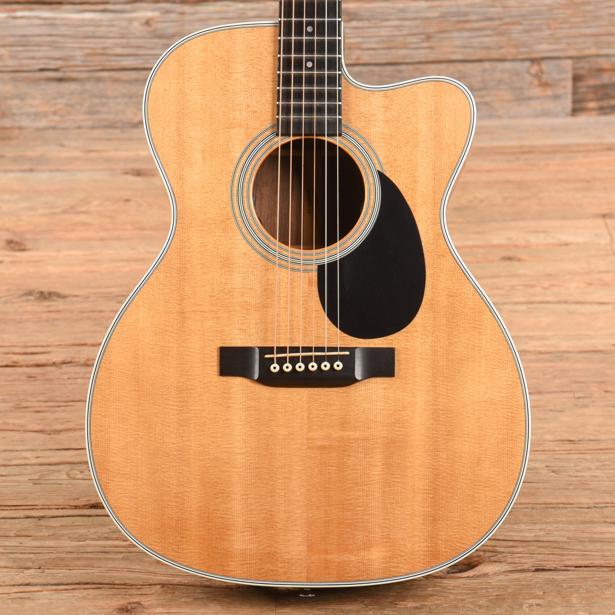 Martin OMC-28E Natural 2013 Acoustic Guitars / OM and Auditorium
