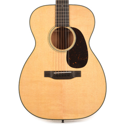 Martin Standard Series 00-18 Natural Acoustic Guitars / OM and Auditorium