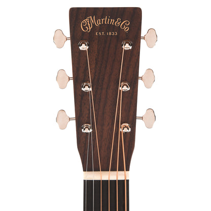 Martin Standard Series 00-18 Natural Acoustic Guitars / OM and Auditorium