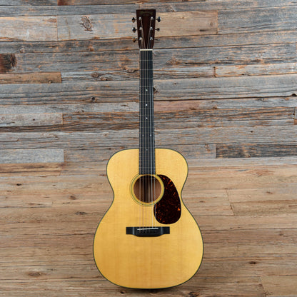 Martin Standard Series 000-18 Natural 2018 Acoustic Guitars / OM and Auditorium