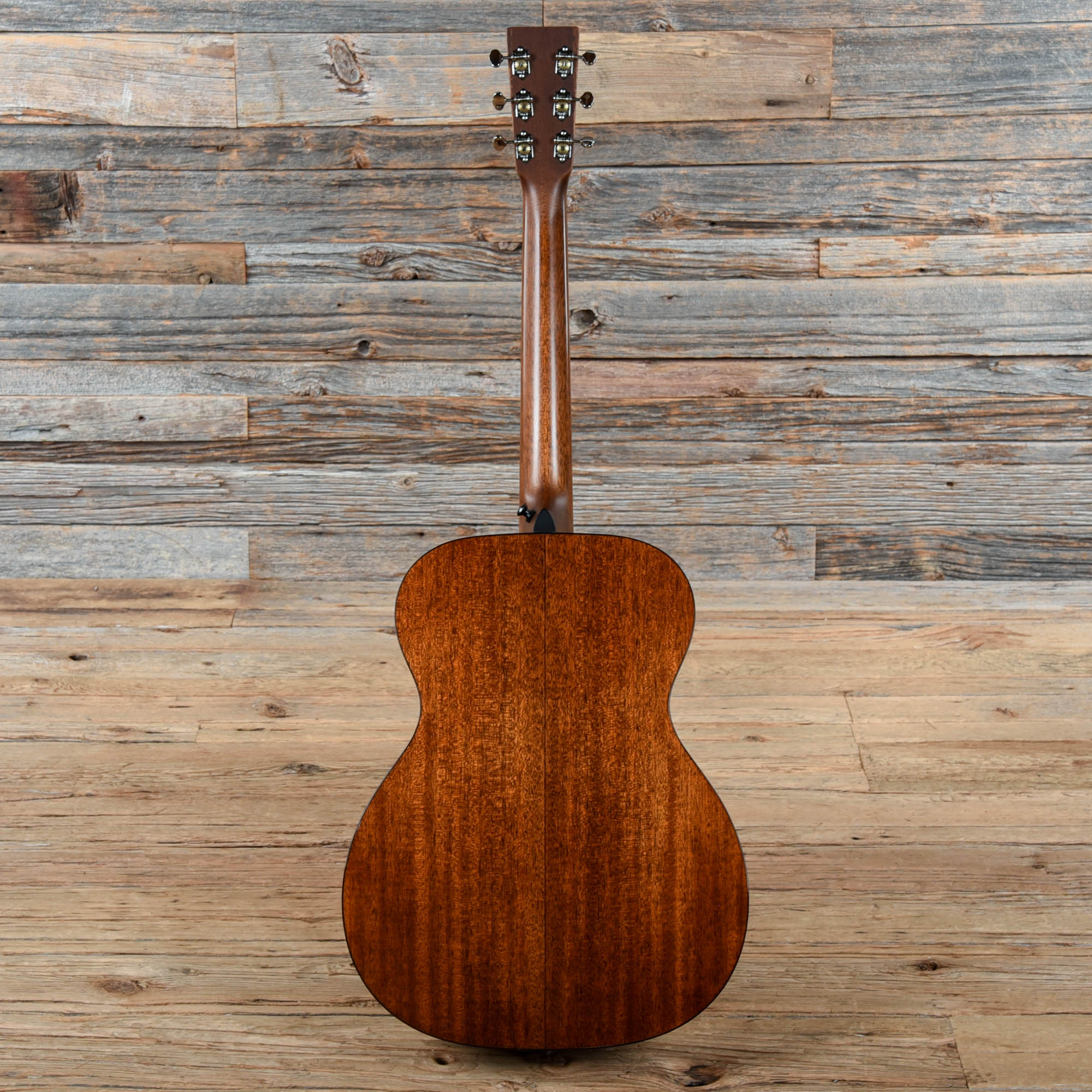Martin Standard Series 000-18 Natural 2018 Acoustic Guitars / OM and Auditorium