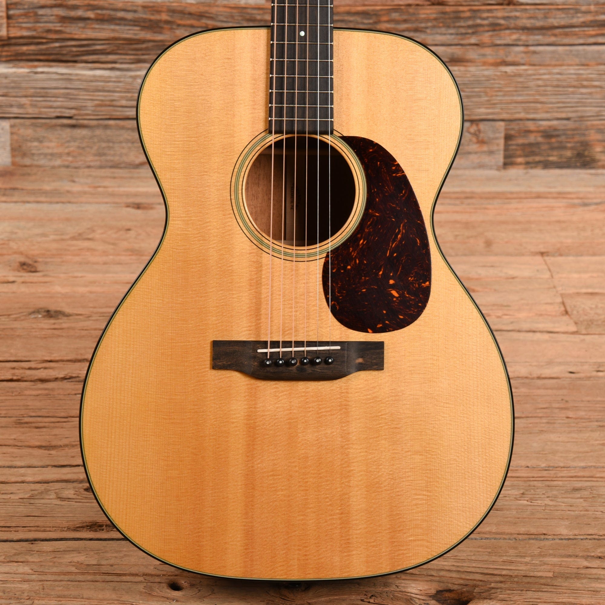 Martin Standard Series 000-18 Natural 2023 Acoustic Guitars / OM and Auditorium