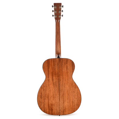Martin Standard Series 000-18 Natural Acoustic Guitars / OM and Auditorium