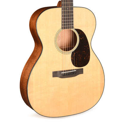 Martin Standard Series 000-18 Natural Acoustic Guitars / OM and Auditorium