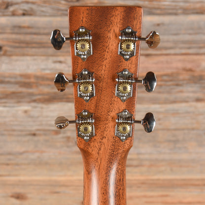 Martin Standard Series 000-18 Natural Acoustic Guitars / OM and Auditorium