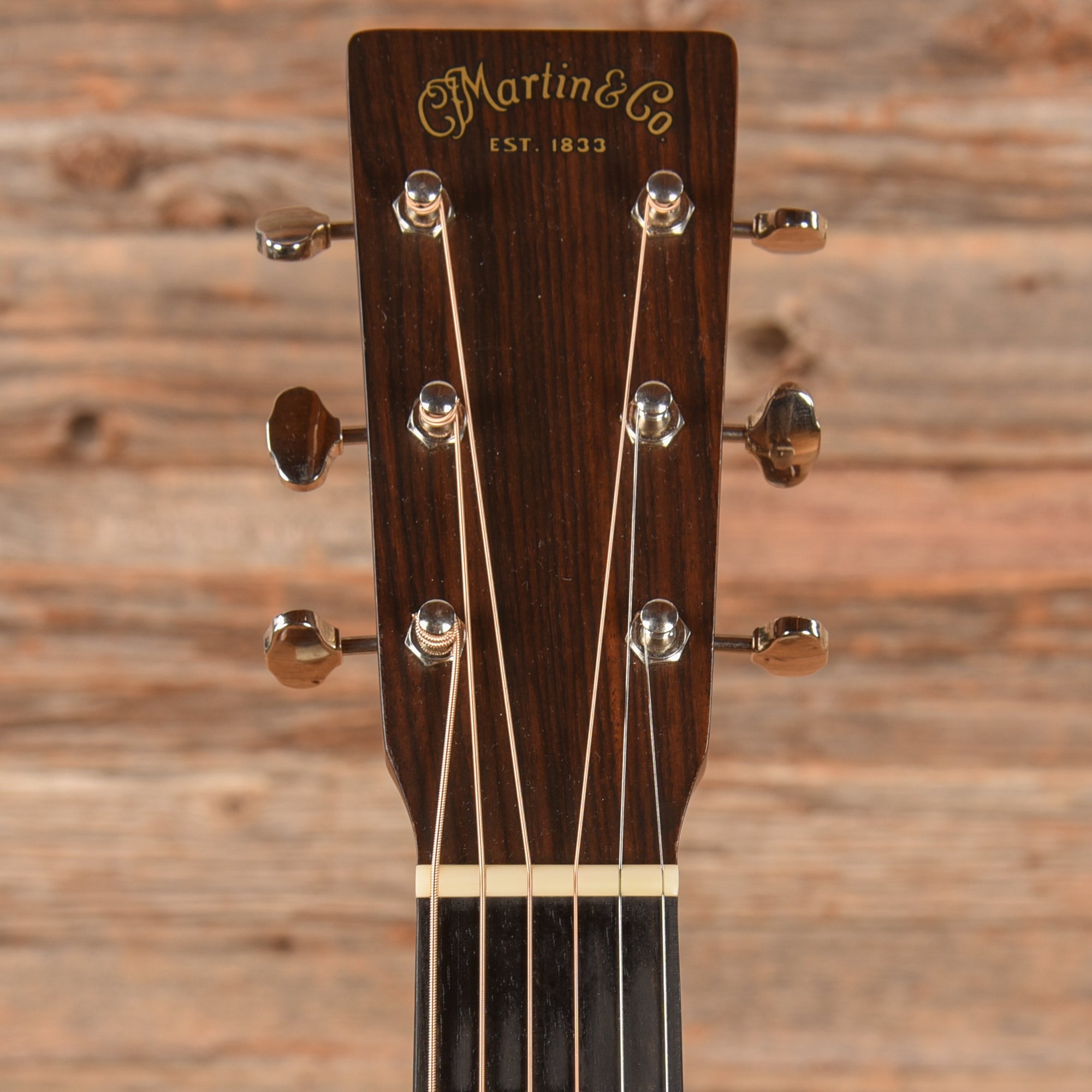 Martin Standard Series 000-18 Natural Acoustic Guitars / OM and Auditorium