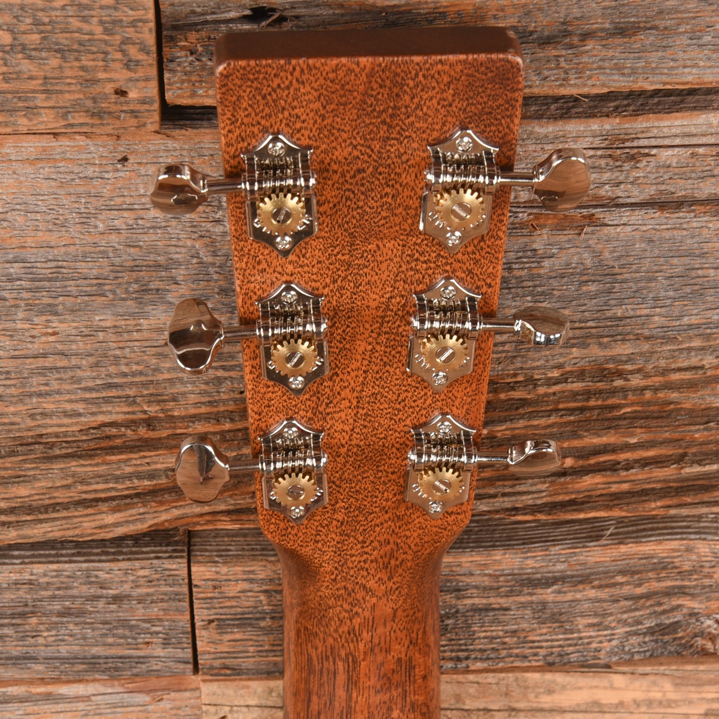 Martin Standard Series 000-18 Natural Acoustic Guitars / OM and Auditorium