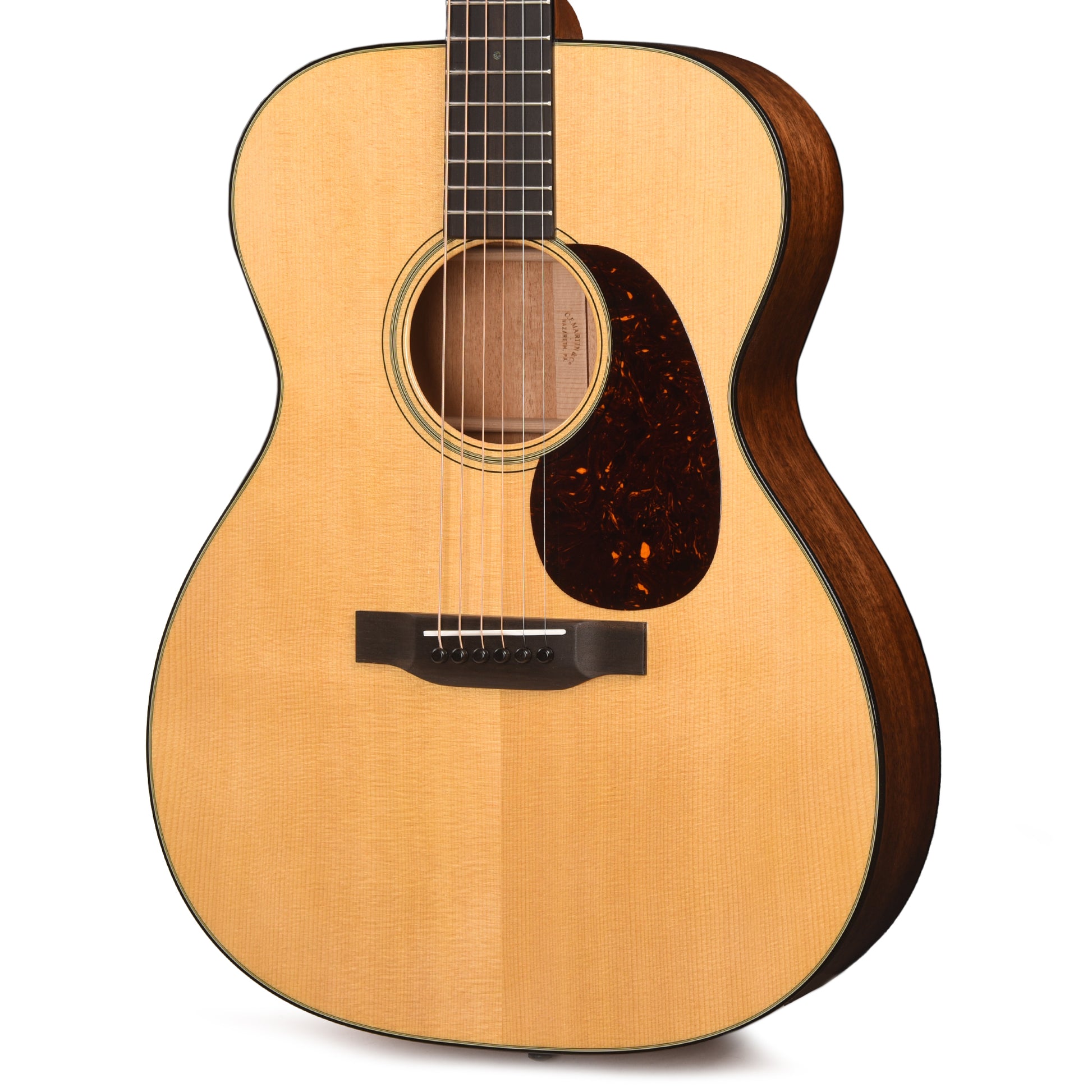 Martin Standard Series 000-18 Spruce/Mahogany Natural Acoustic Guitars / OM and Auditorium