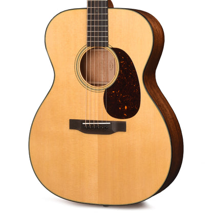 Martin Standard Series 000-18 Spruce/Mahogany Natural Acoustic Guitars / OM and Auditorium