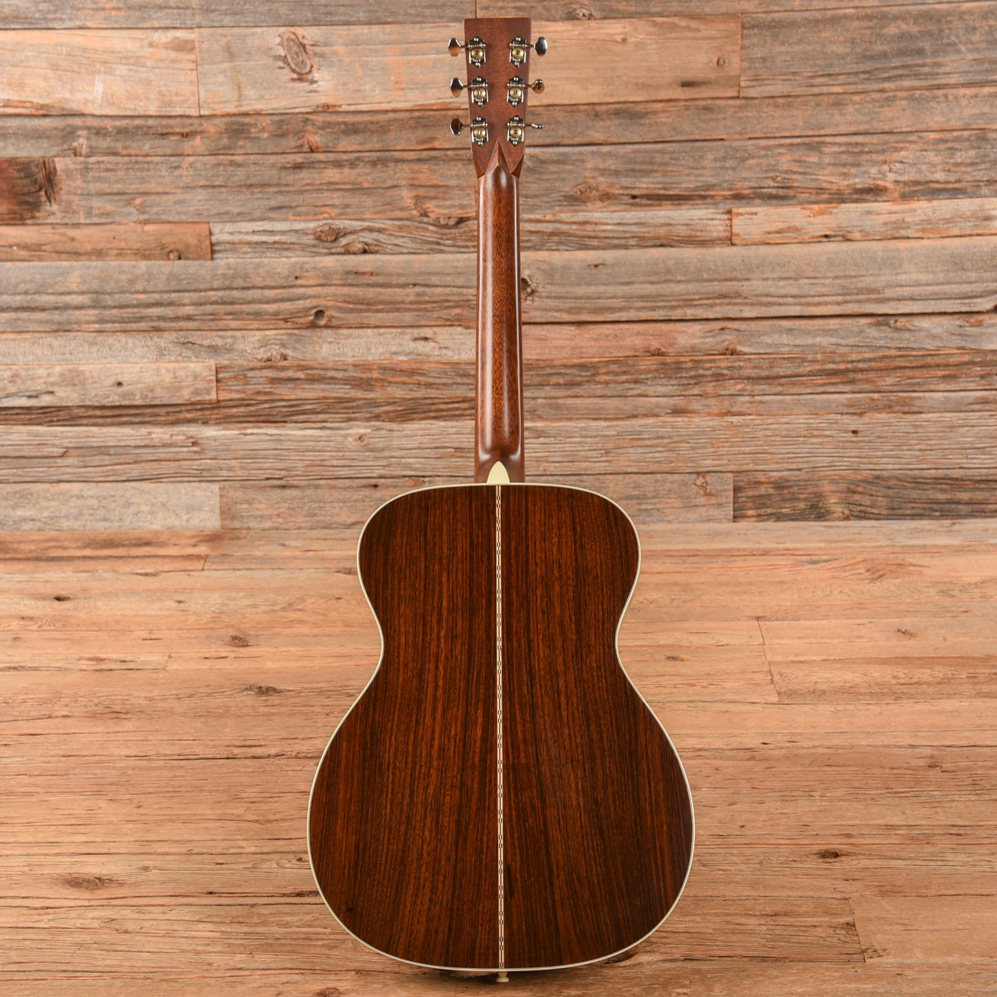 Martin Standard Series 000-28 Natural Acoustic Guitars / OM and Auditorium
