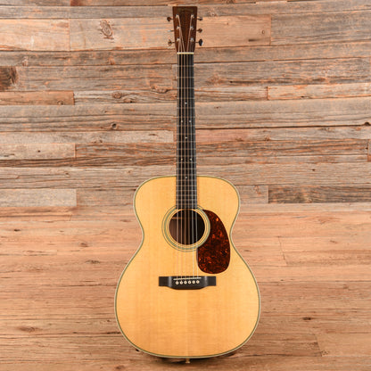 Martin Standard Series 000-28 Natural Acoustic Guitars / OM and Auditorium