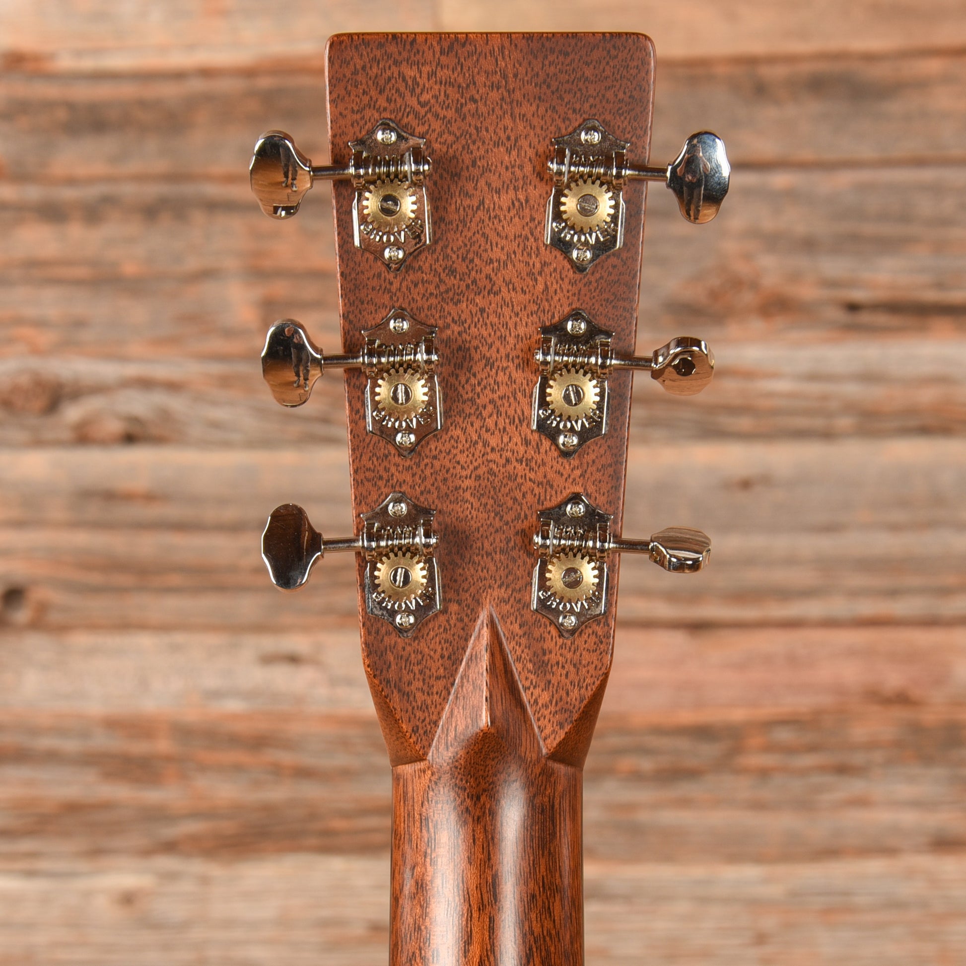 Martin Standard Series 000-28 Natural Acoustic Guitars / OM and Auditorium