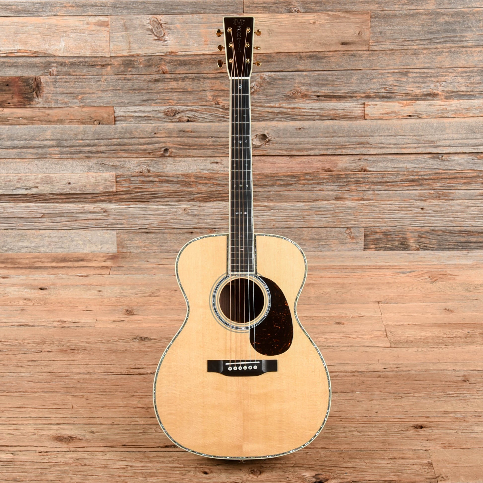 Martin Standard Series 000-42 Spruce/East Indian Rosewood Natural Acoustic Guitars / OM and Auditorium
