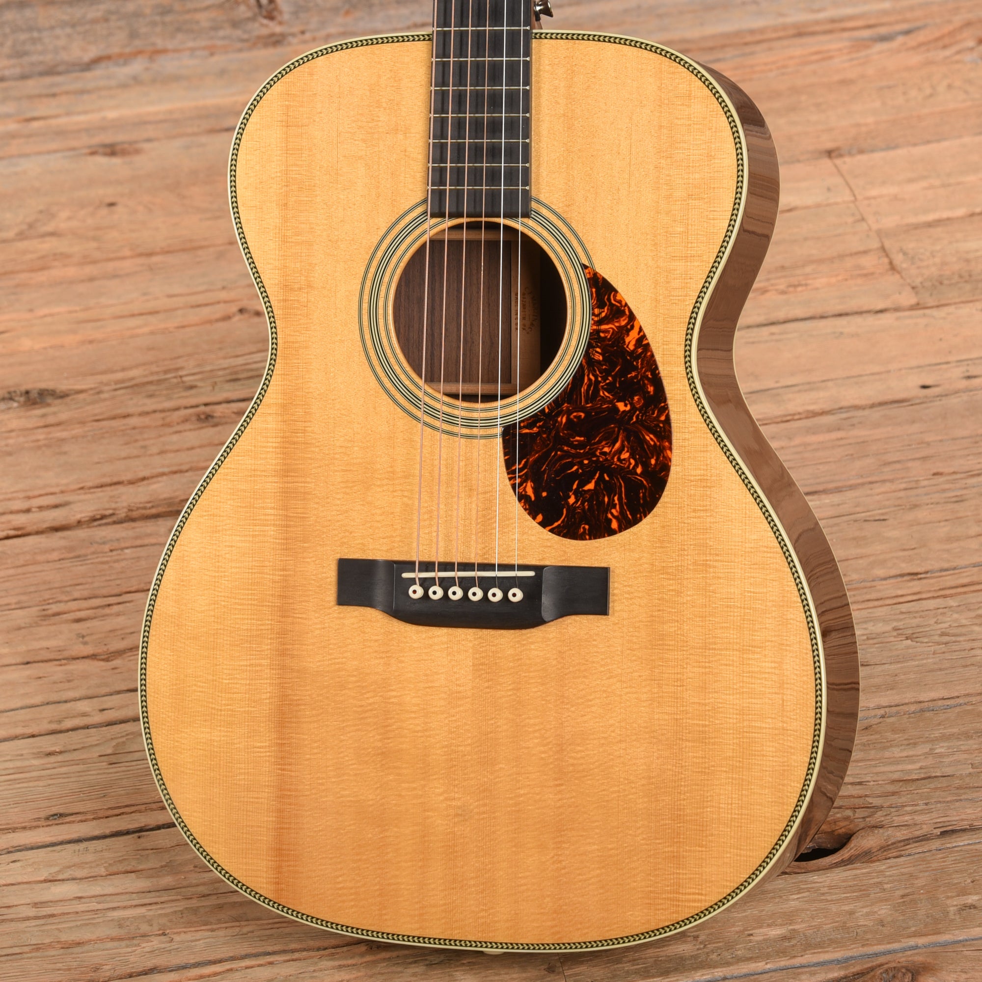 Martin Standard Series OM-28 Natural 2014 Acoustic Guitars / OM and Auditorium