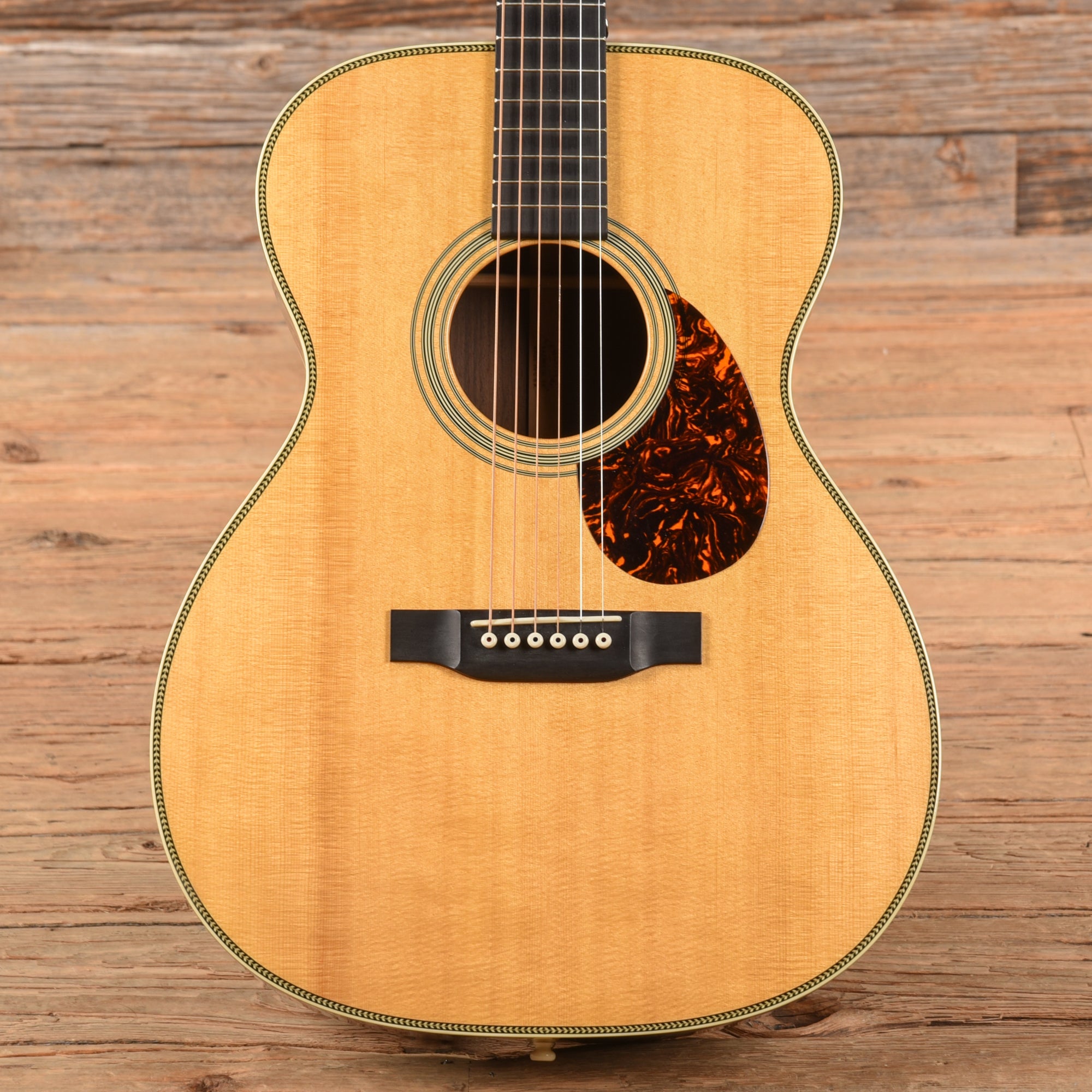 Martin Standard Series OM-28 Natural 2014 Acoustic Guitars / OM and Auditorium