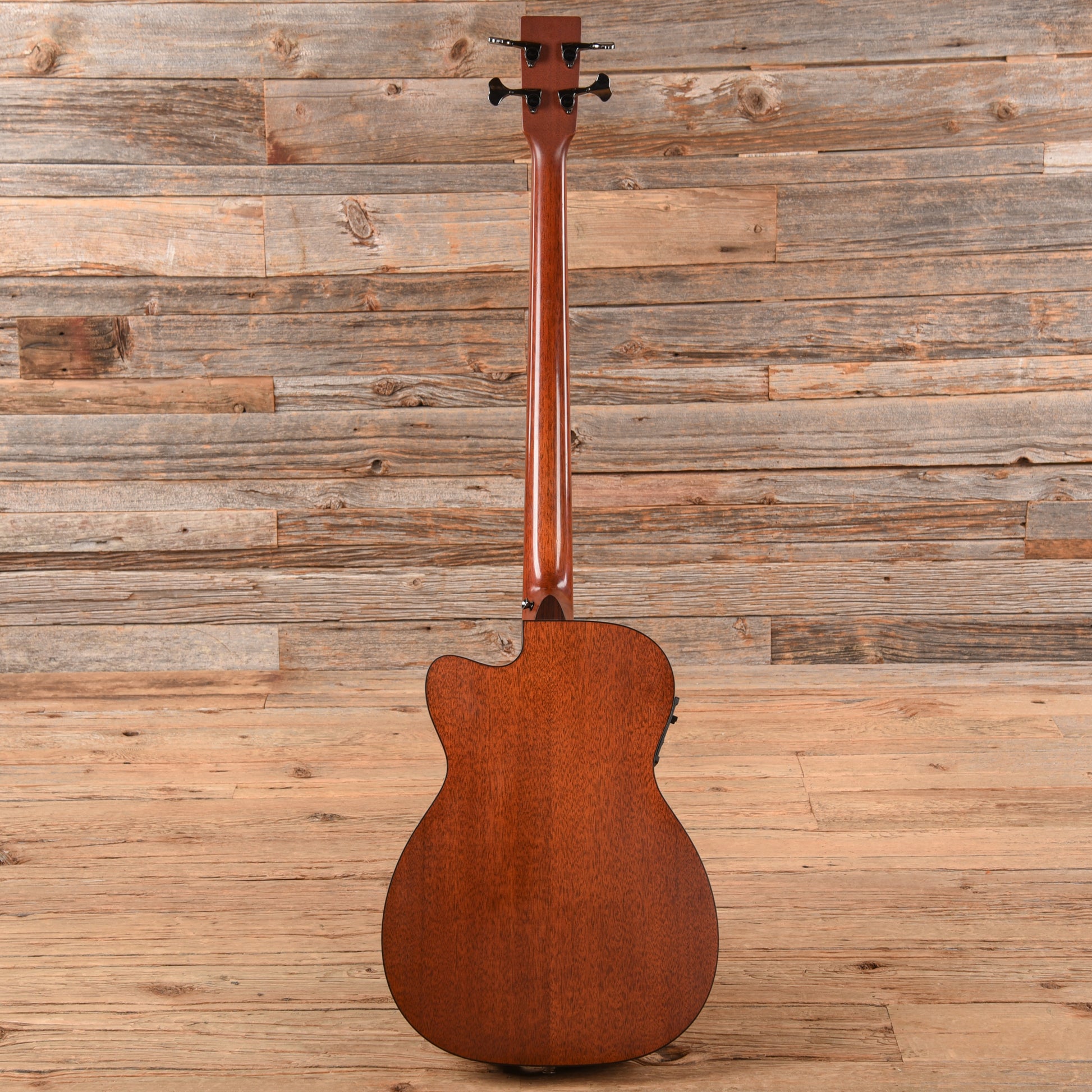 Martin Fretless 00C-16GTAE Natural 2006 Bass Guitars / 4-String