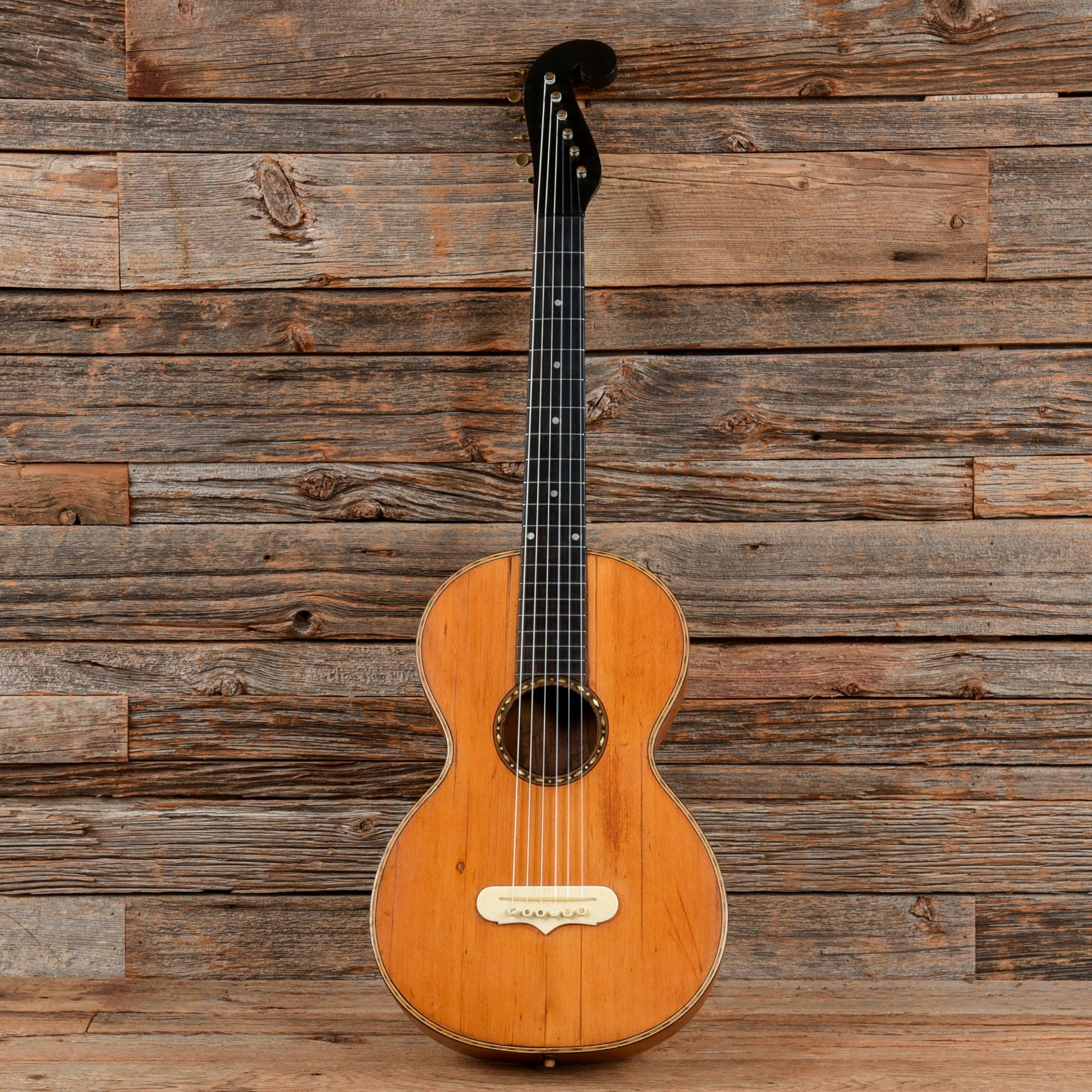 Martin & Bruno Parlor w/Ivory Bridge Natural 1830s – Chicago Music Exchange