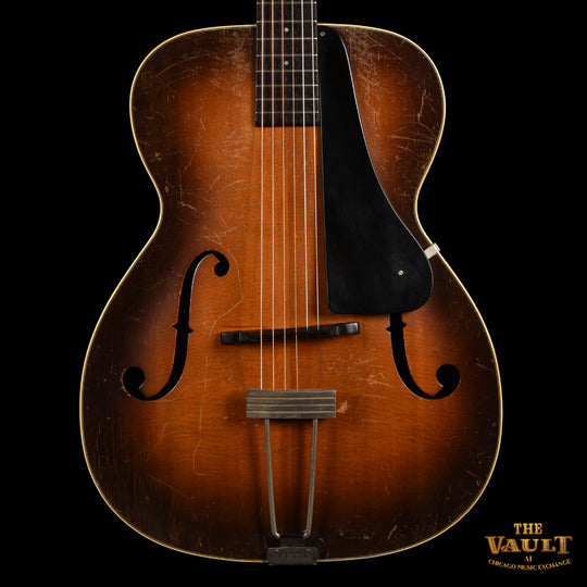 Martin C-1 Archtop Sunburst 1943 Electric Guitars / Hollow Body