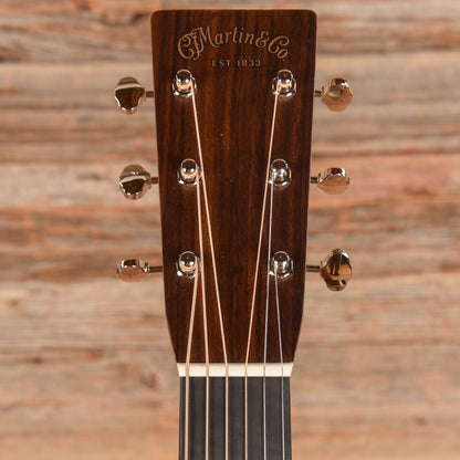 Martin 000-28 Sunburst 2025