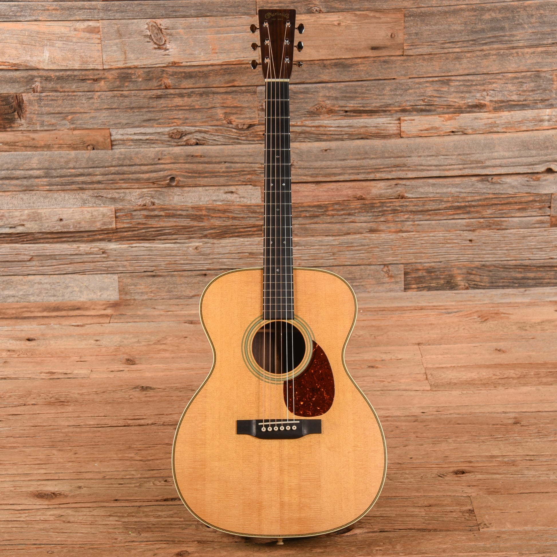 Martin Standard Series OM-28 Sunburst 2021