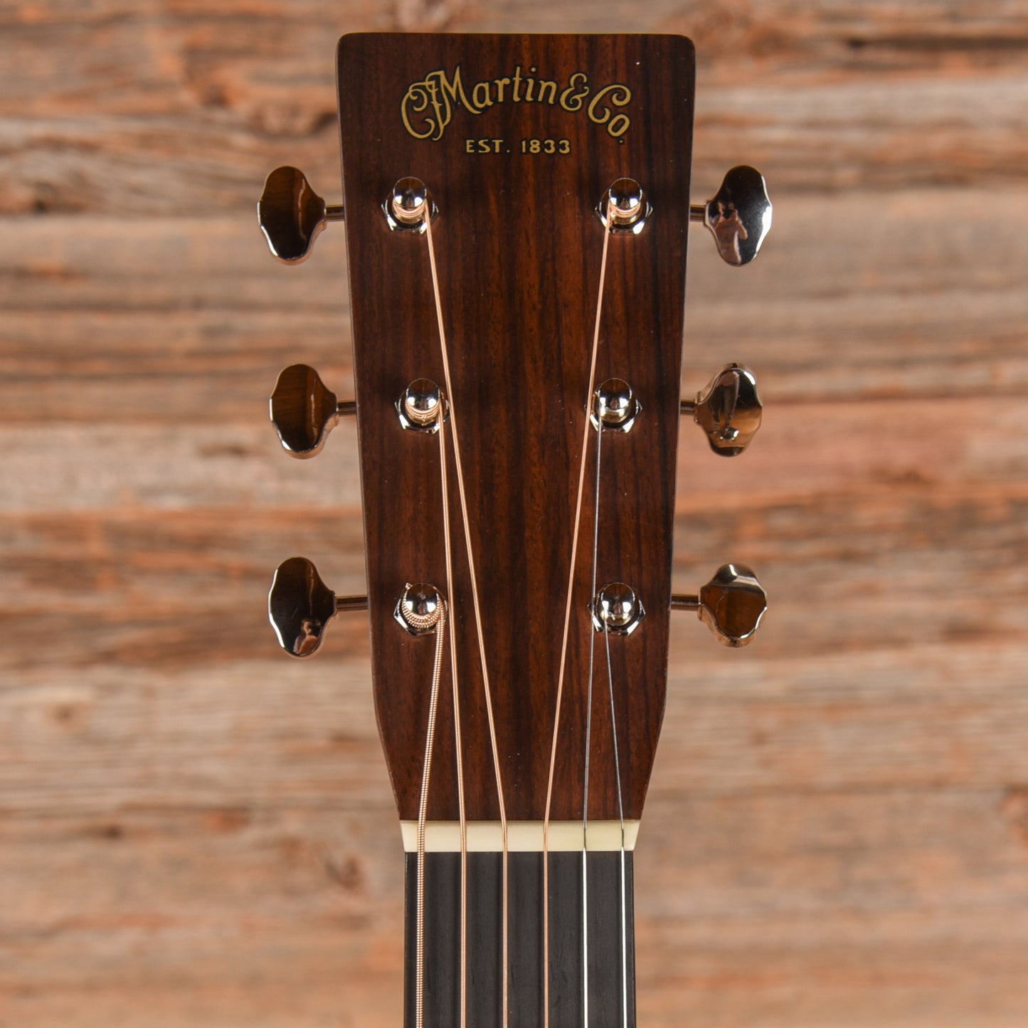Martin Standard Series OM-28 Sunburst 2021