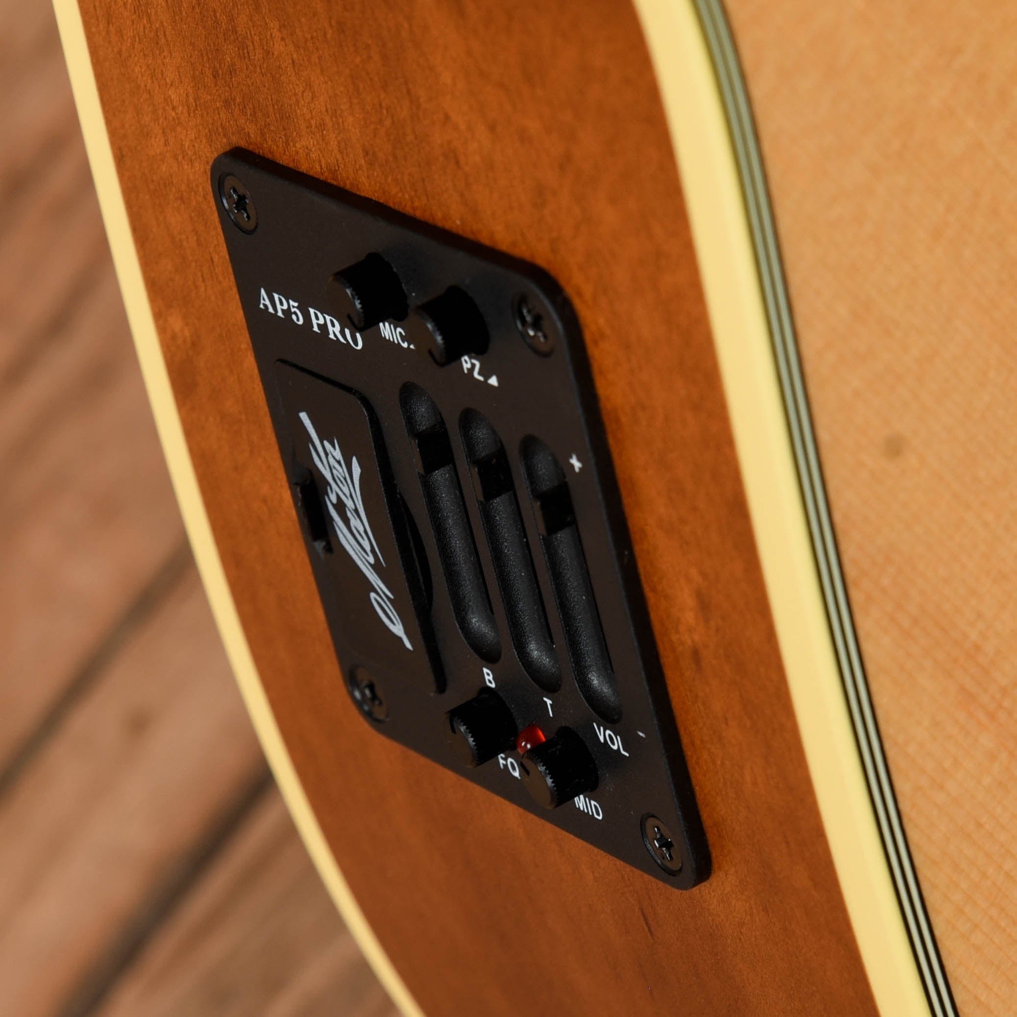 Maton EBG808TE Tommy Emmanuel Natural Acoustic Guitars / Dreadnought