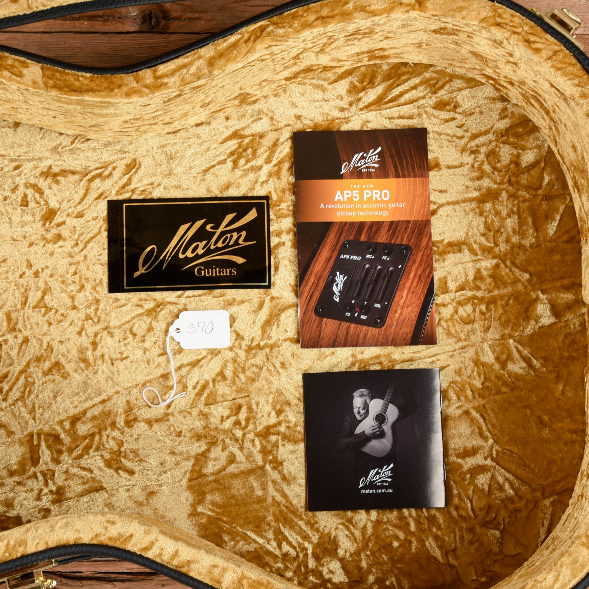 Maton S70 Natural Acoustic Guitars / Dreadnought