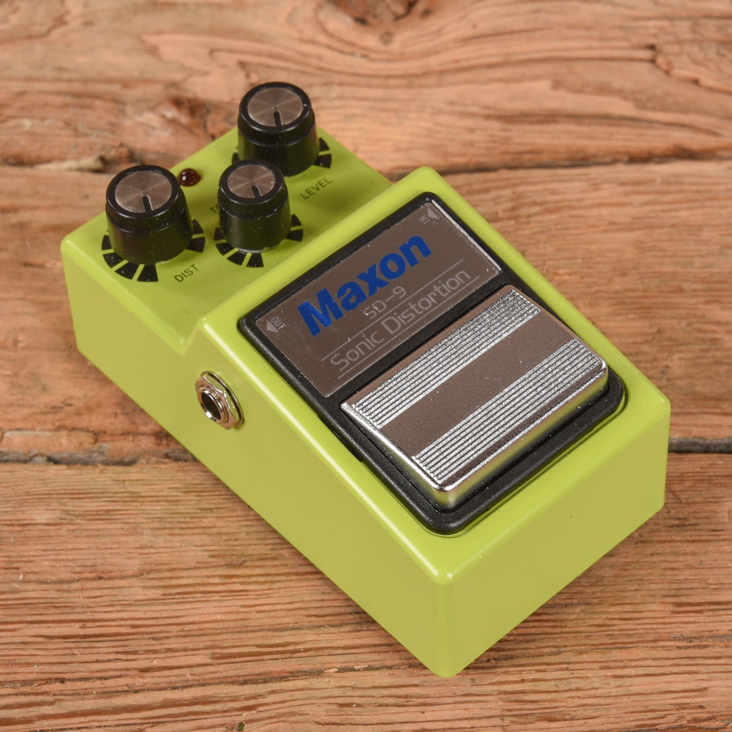 Maxon SD-9 Sonic Distortion Effects and Pedals / Distortion