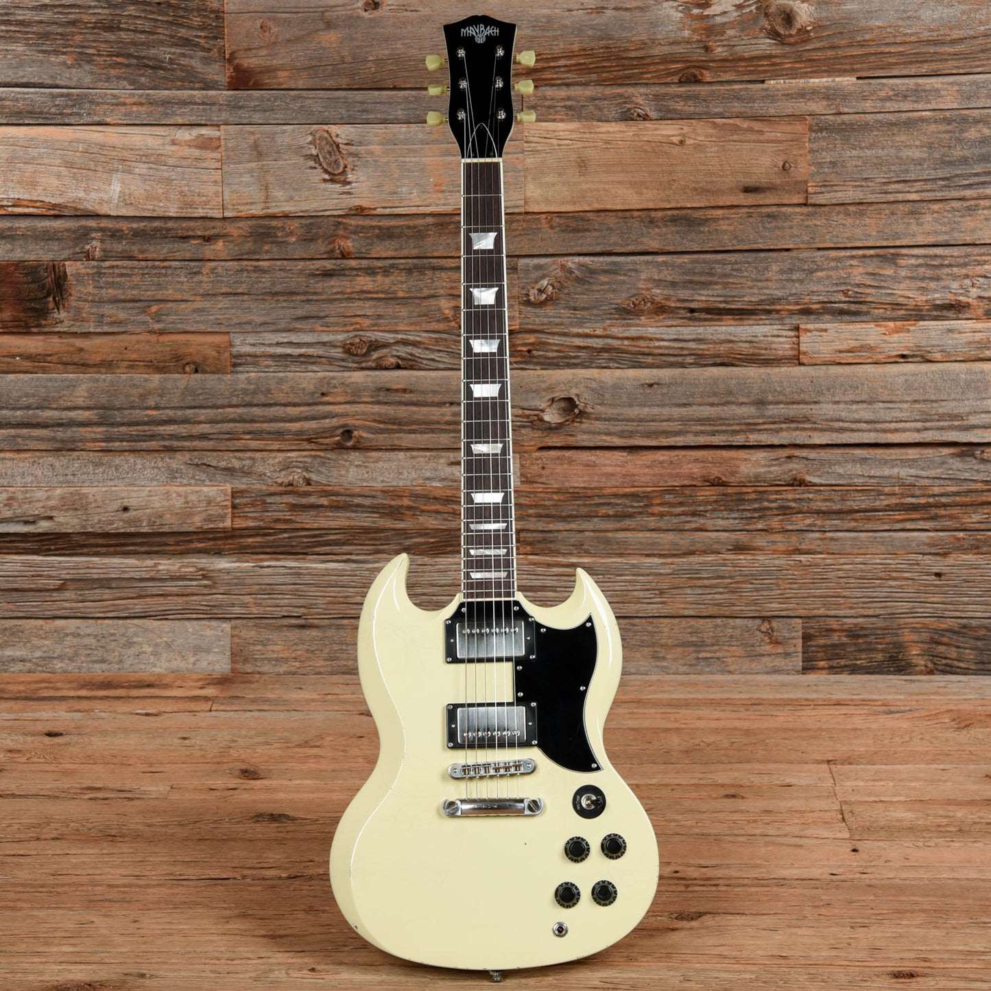 Maybach Albatroz White Electric Guitars / Solid Body