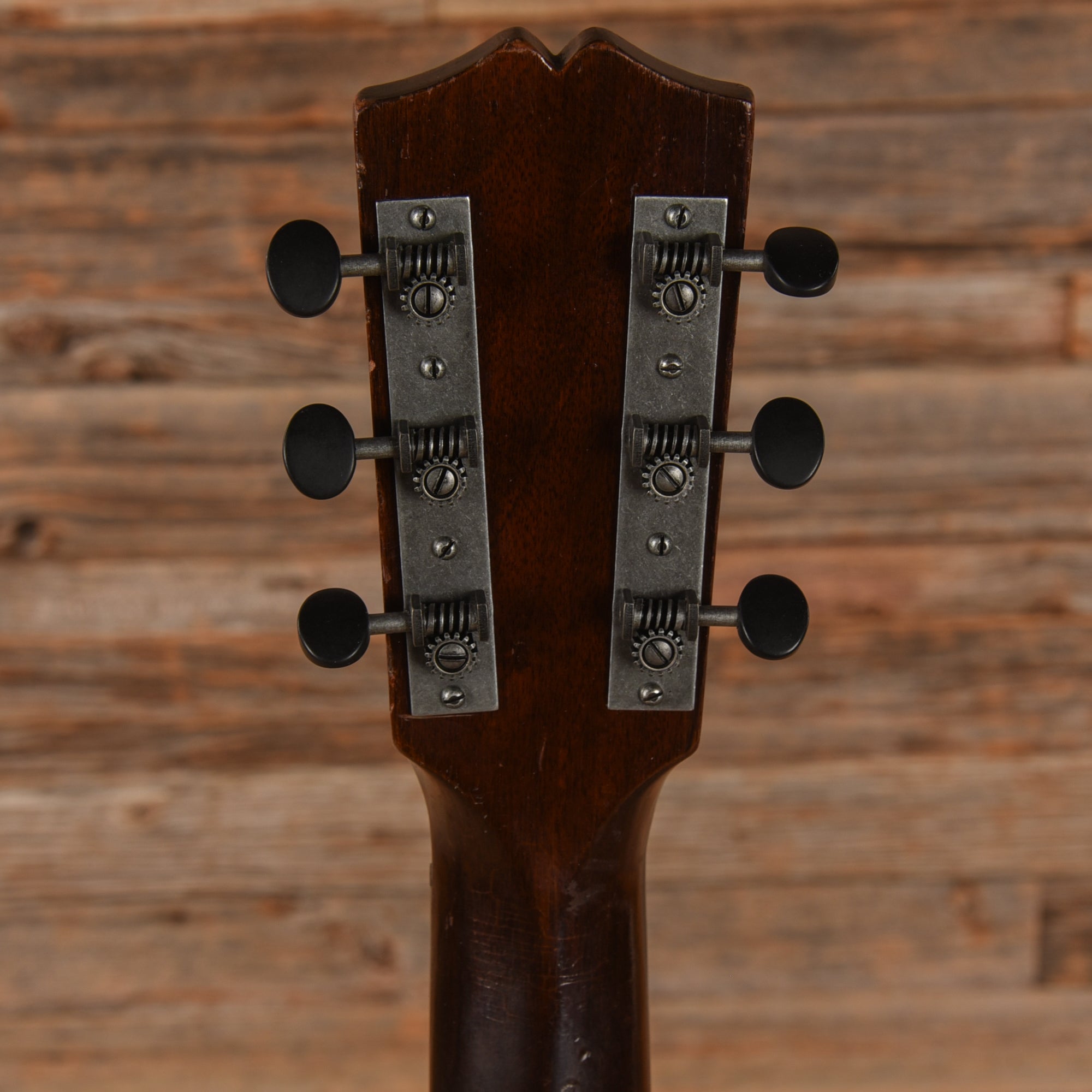 Gibson L-00 Sunburst 1933