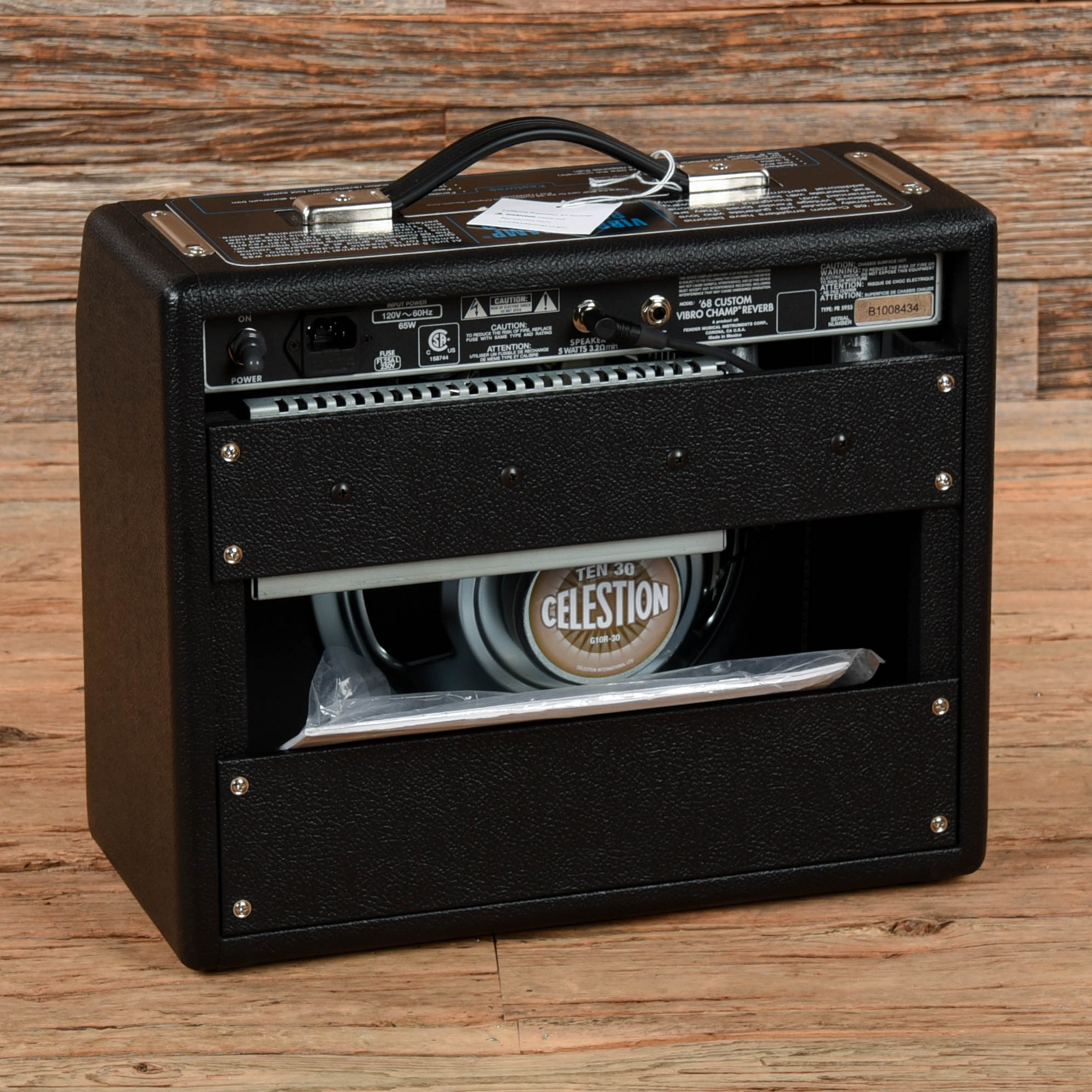 Fender '68 Custom Pro Vibro Champ Reverb 5-Watt 1x10