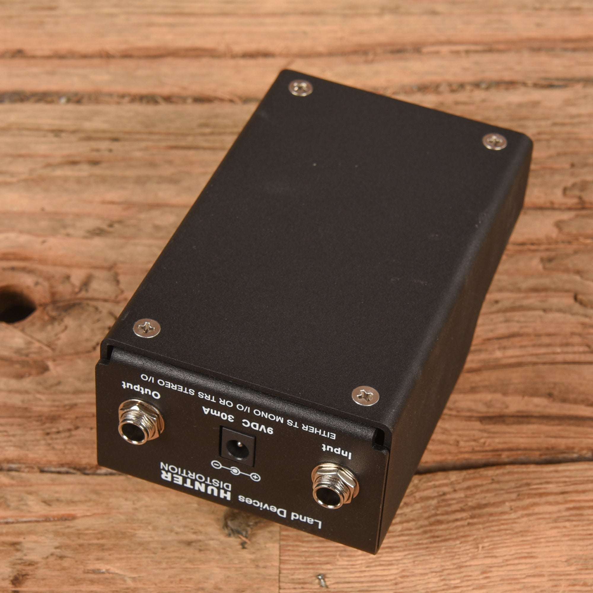 Land Devices Hunter Stereo Distortion