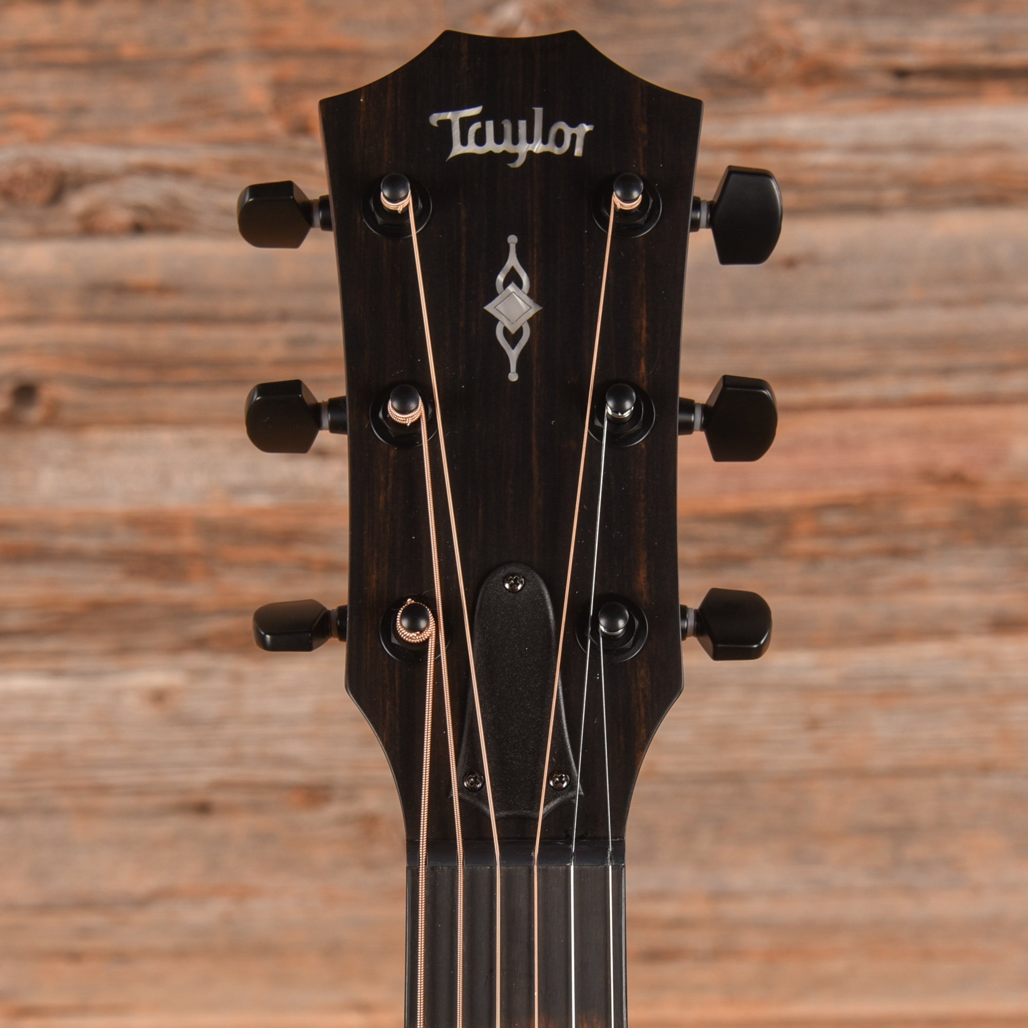 Taylor 322e Shaded Edgeburst 2023